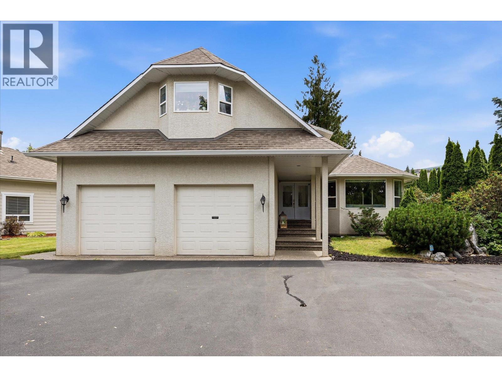 4619 Gordon Drive, Kelowna, British Columbia  V1W 1T5 - Photo 4 - 10393056