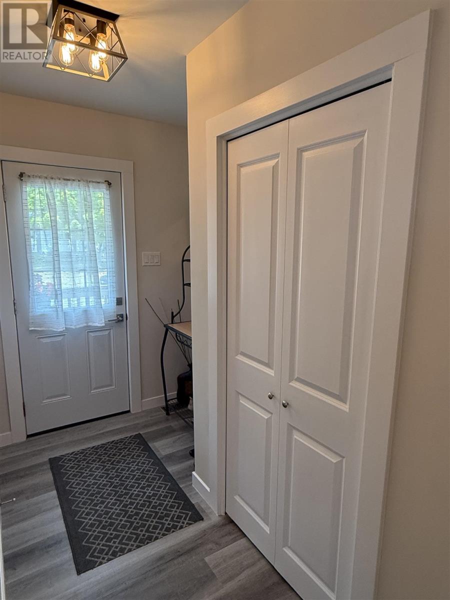 51 Axmith Ave, Elliot Lake, Ontario  P5A 1B5 - Photo 18 - SM262309