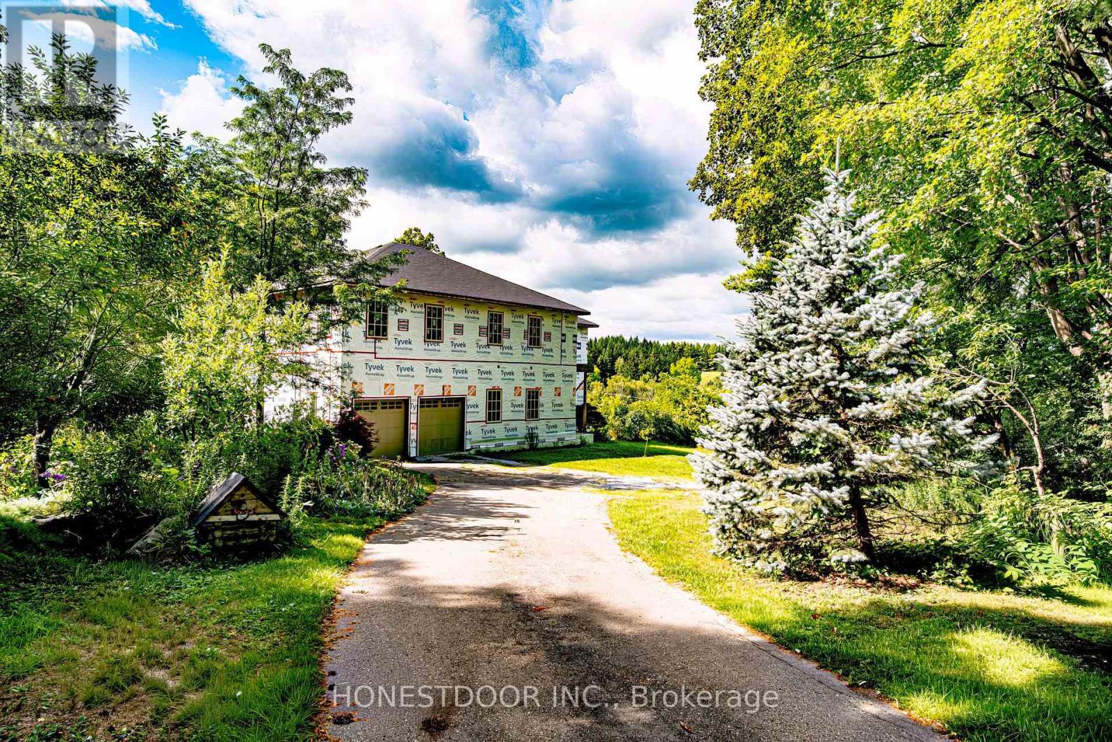 40 Old Church Road, King, Ontario  L7B 1K4 - Photo 2 - N13710924