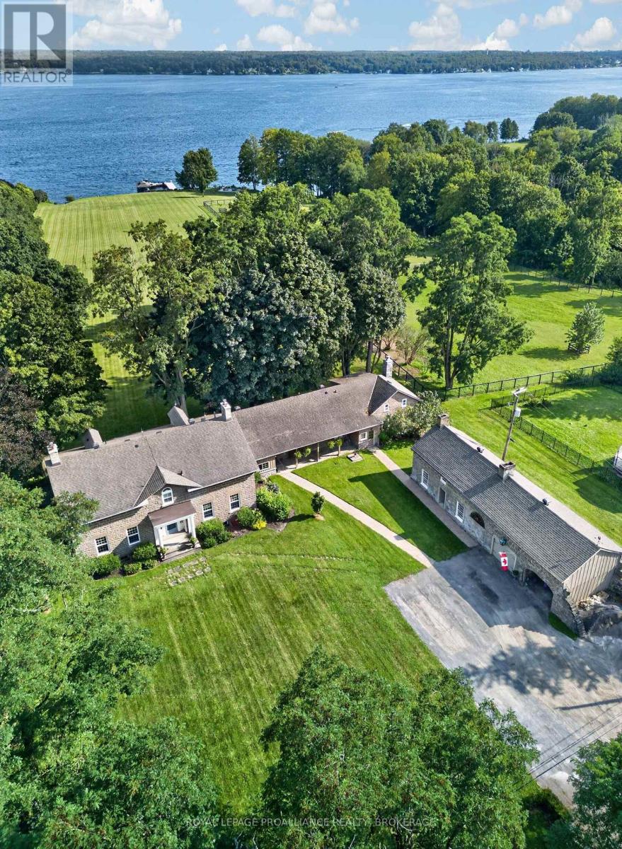1105 County Road 2, Augusta, Ontario