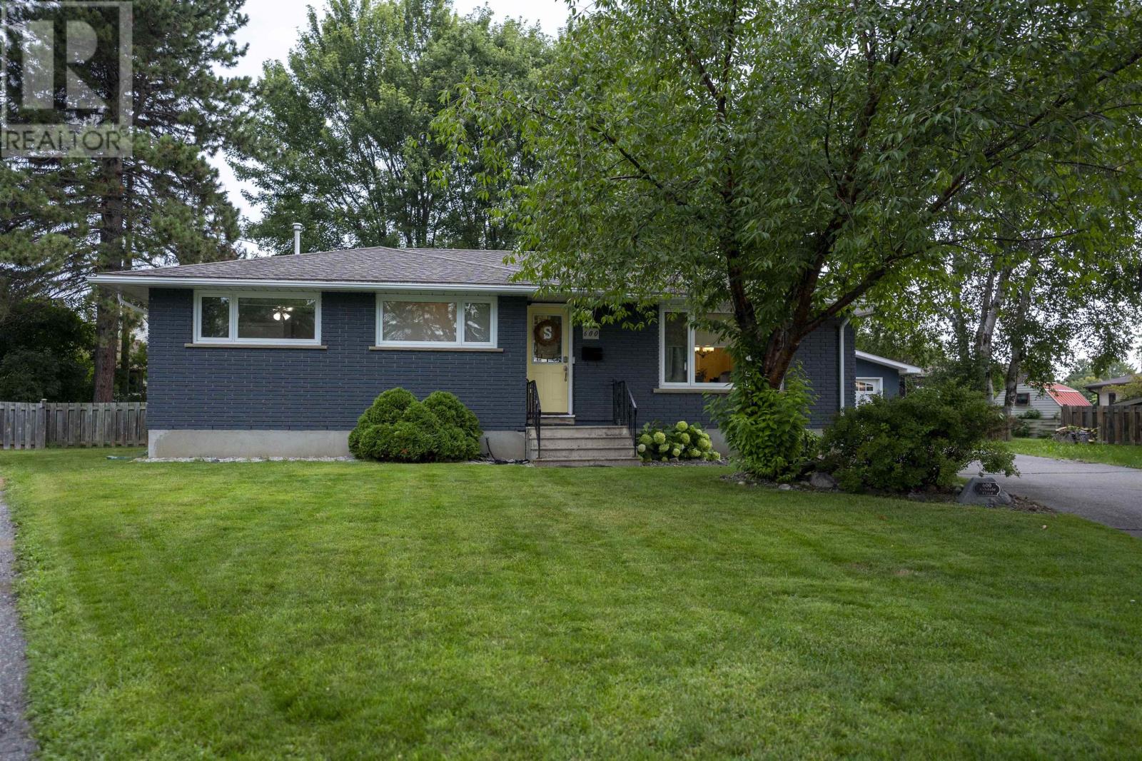 600 Ashdale Pl, Thunder Bay, Ontario  P7E 3M6 - Photo 41 - TB2602528