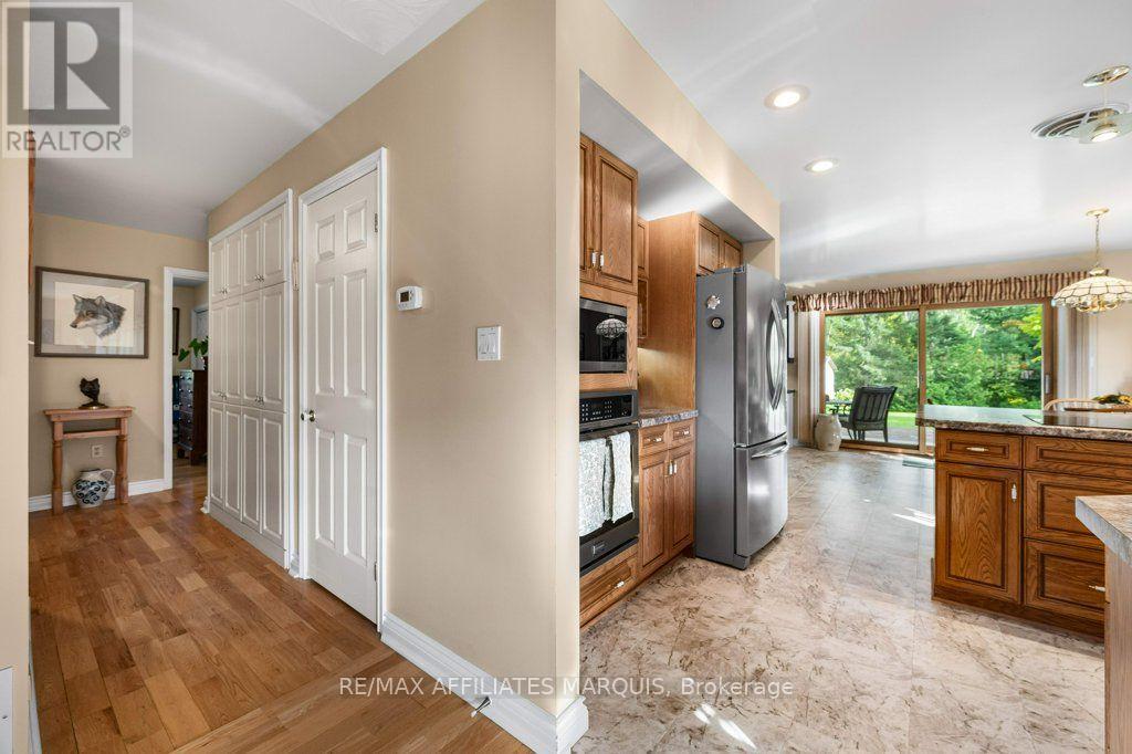 579 Kelly-Jordan Road, Montague, Ontario  K7A 4S4 - Photo 15 - X13714432