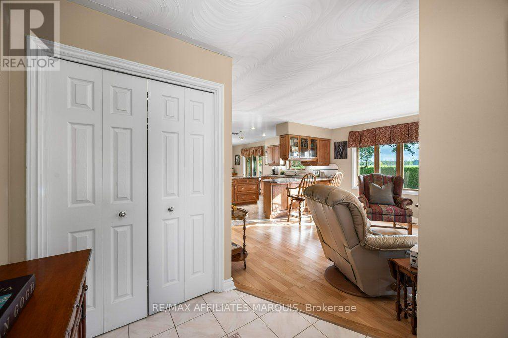 579 Kelly-Jordan Road, Montague, Ontario  K7A 4S4 - Photo 6 - X13714432