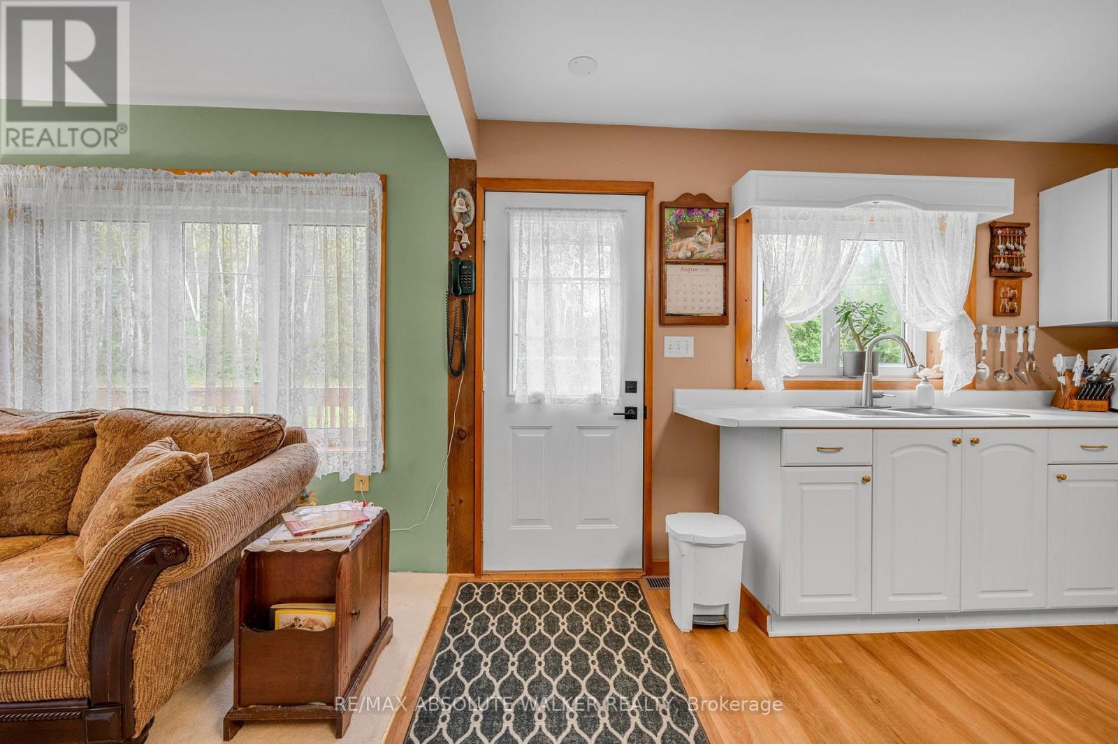 4570 Rideau River Road, North Grenville, Ontario  K0G 1J0 - Photo 2 - X13714504