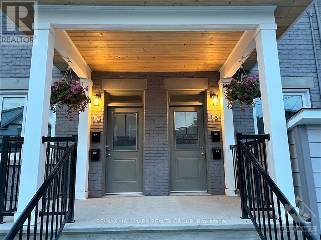 2 - 13 Marier Avenue, Ottawa, Ontario K1L 5S6 - Photo 2 - X13714550