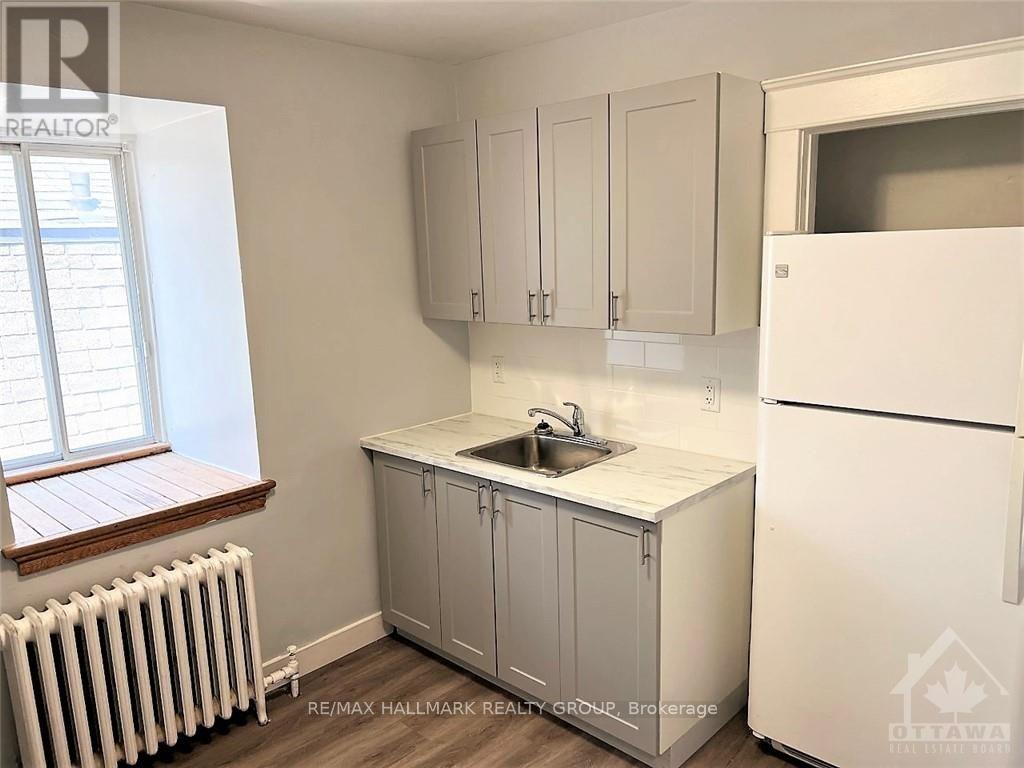 2 - 13 Marier Avenue, Ottawa, Ontario K1L 5S6 - Photo 8 - X13714550