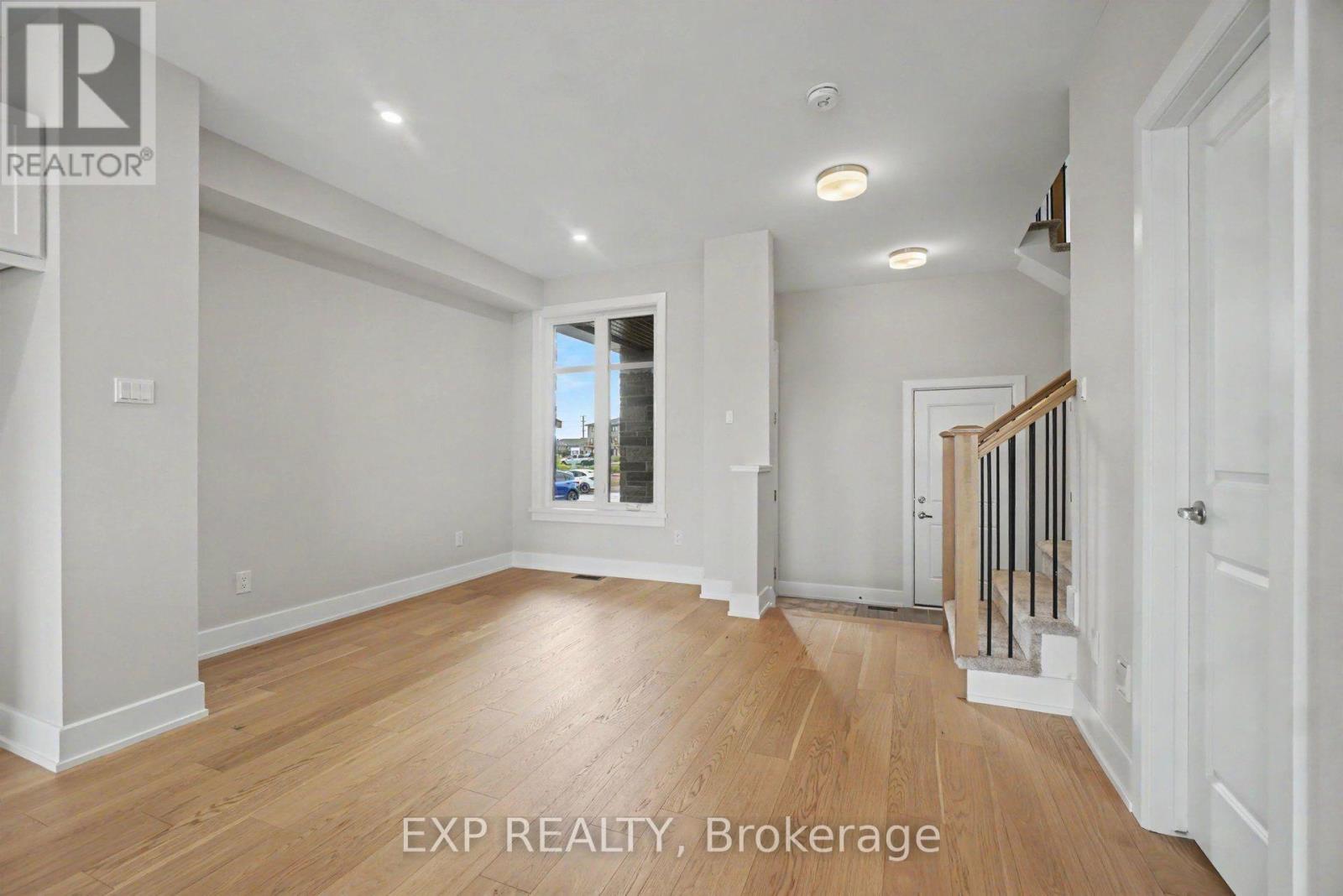 181 Craig Duncan Terrace, Ottawa, Ontario  K2S 3C6 - Photo 3 - X13714598