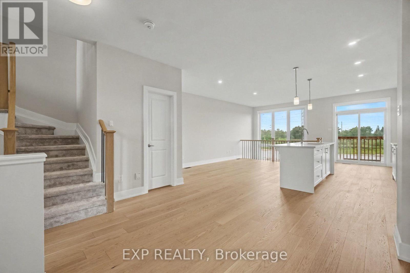 181 Craig Duncan Terrace, Ottawa, Ontario  K2S 3C6 - Photo 5 - X13714598