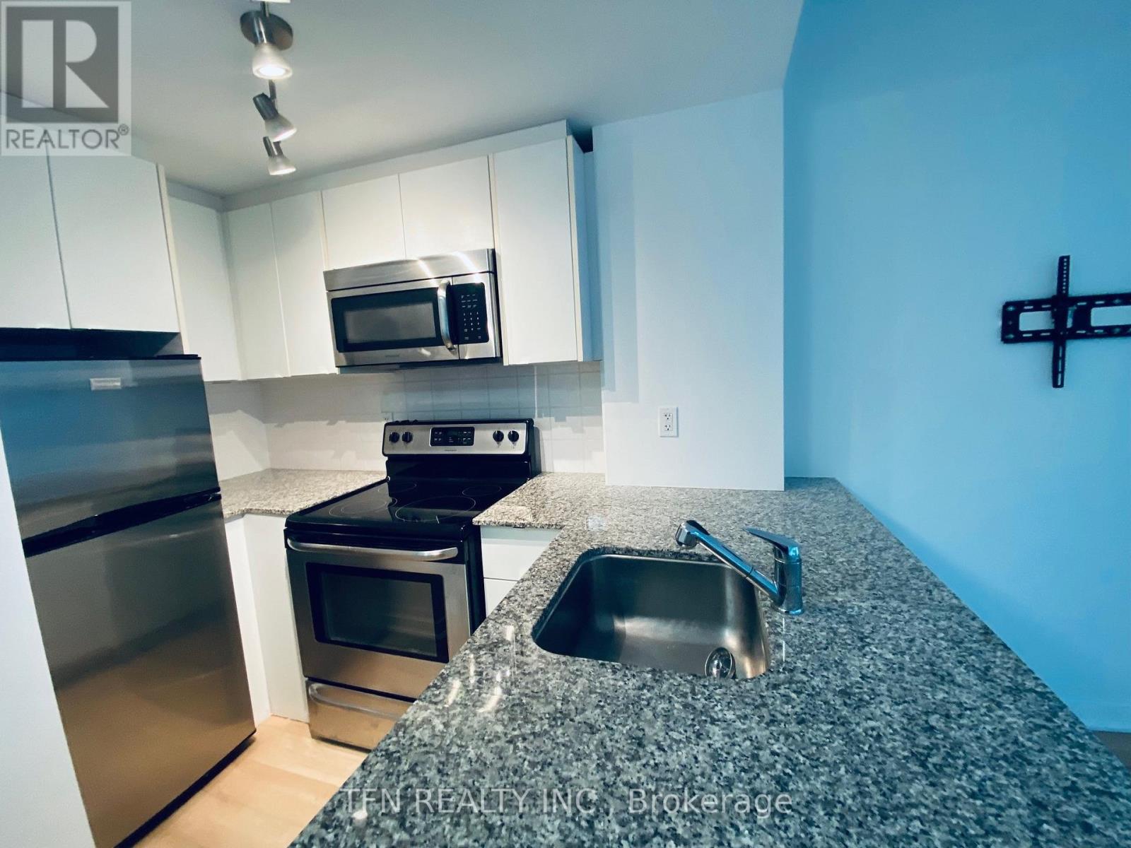 211 - 55 East Liberty Street, Toronto, Ontario  M6K 3P9 - Photo 7 - C13714554