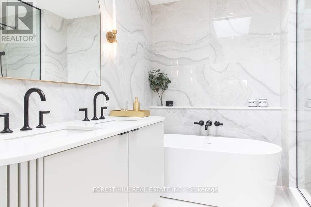 433b Deloraine Avenue, Toronto, Ontario  M5M 2B9 - Photo 22 - C13714574