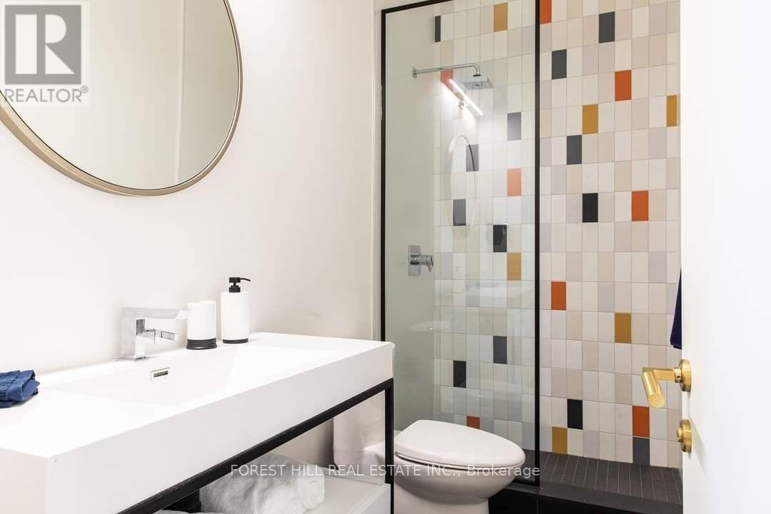 433b Deloraine Avenue, Toronto, Ontario  M5M 2B9 - Photo 26 - C13714574