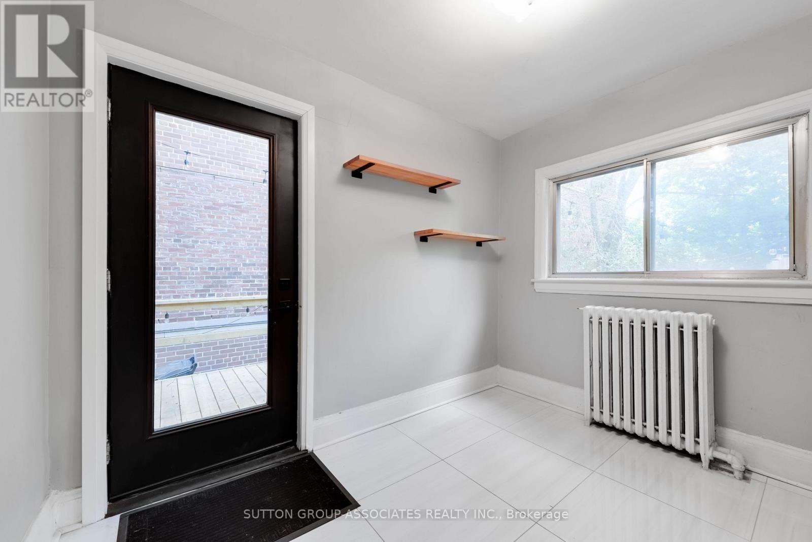 76 St Annes Road, Toronto, Ontario  M6J 3J9 - Photo 15 - C13714580