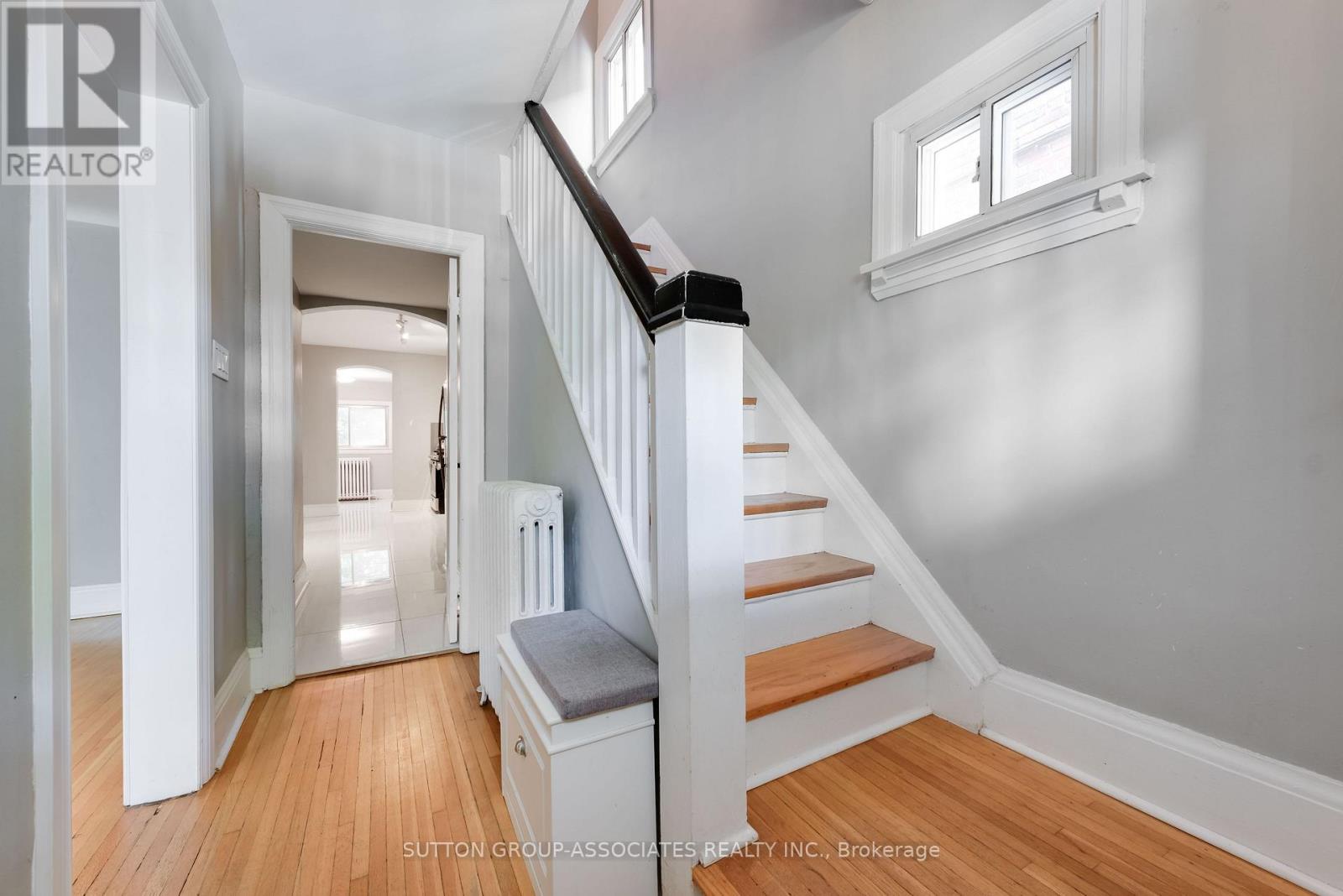 76 St Annes Road, Toronto, Ontario  M6J 3J9 - Photo 2 - C13714580