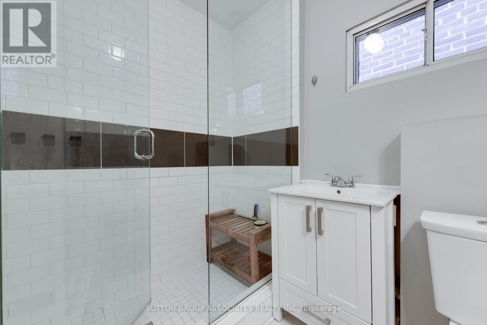 76 St Annes Road, Toronto, Ontario  M6J 3J9 - Photo 22 - C13714580