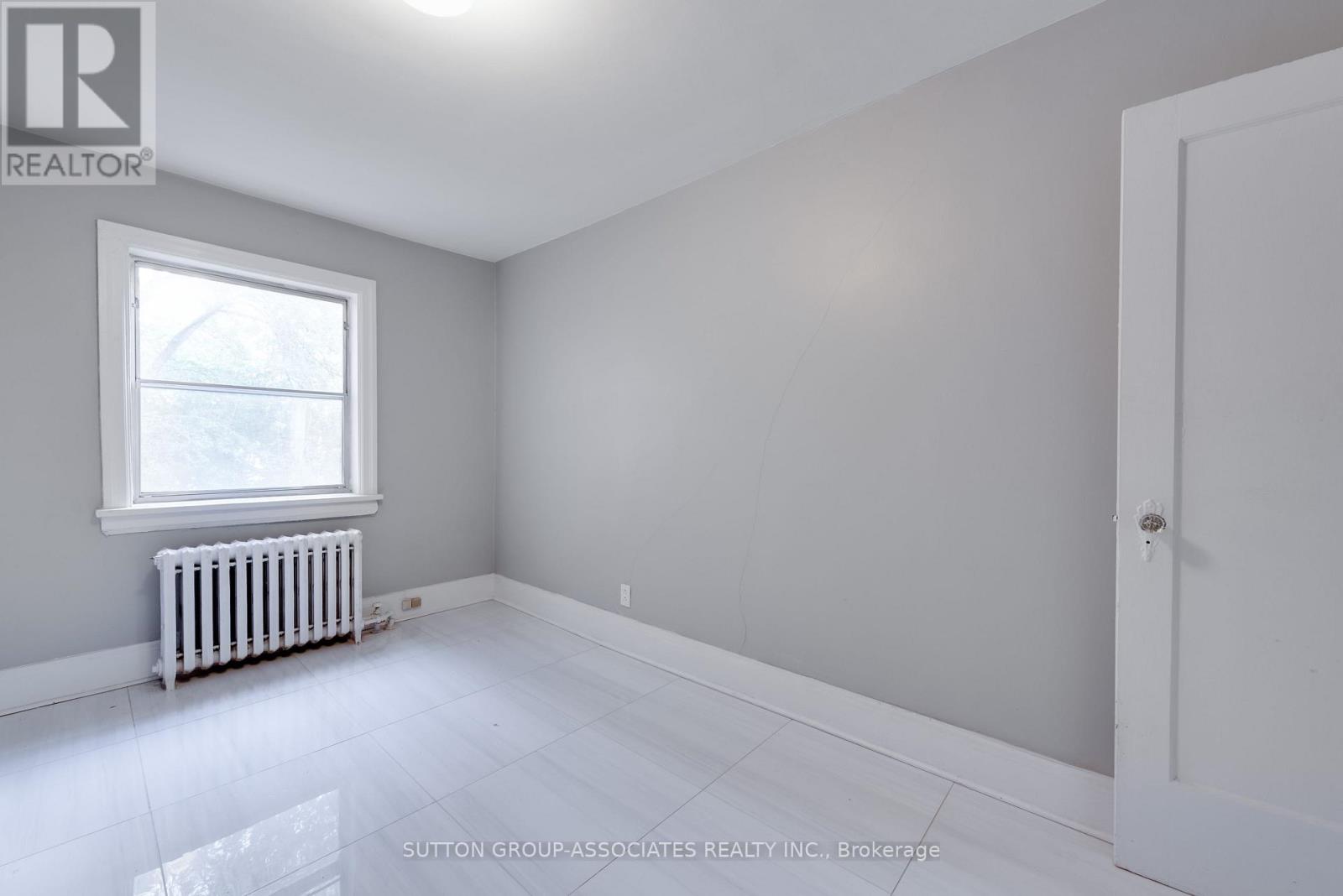 76 St Annes Road, Toronto, Ontario  M6J 3J9 - Photo 27 - C13714580