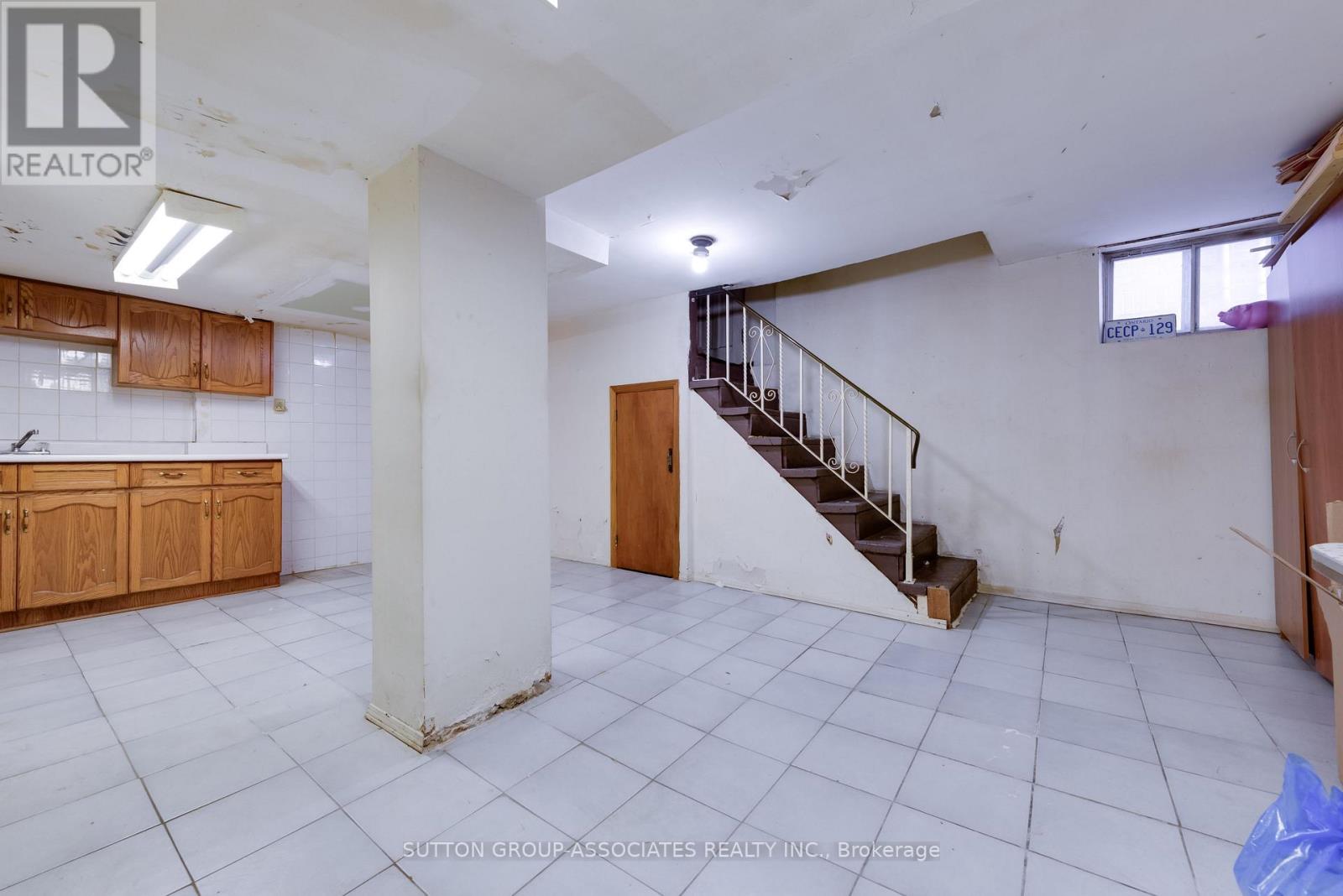 76 St Annes Road, Toronto, Ontario  M6J 3J9 - Photo 30 - C13714580