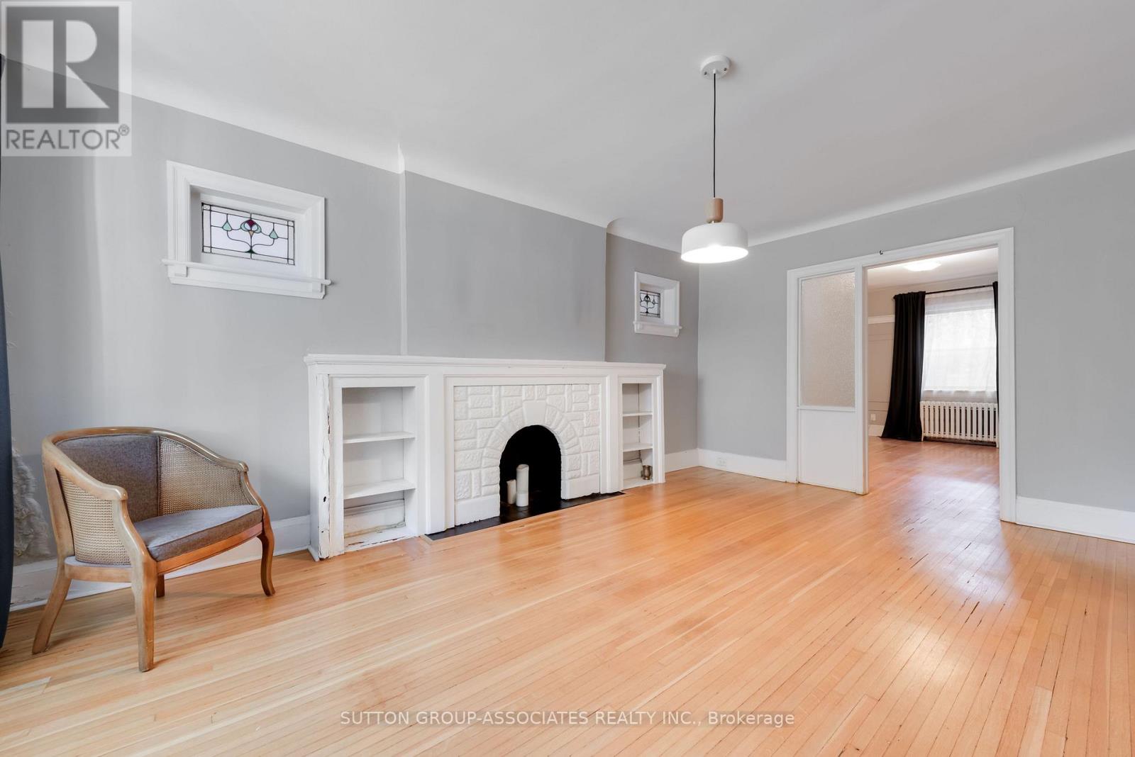 76 St Annes Road, Toronto, Ontario  M6J 3J9 - Photo 4 - C13714580