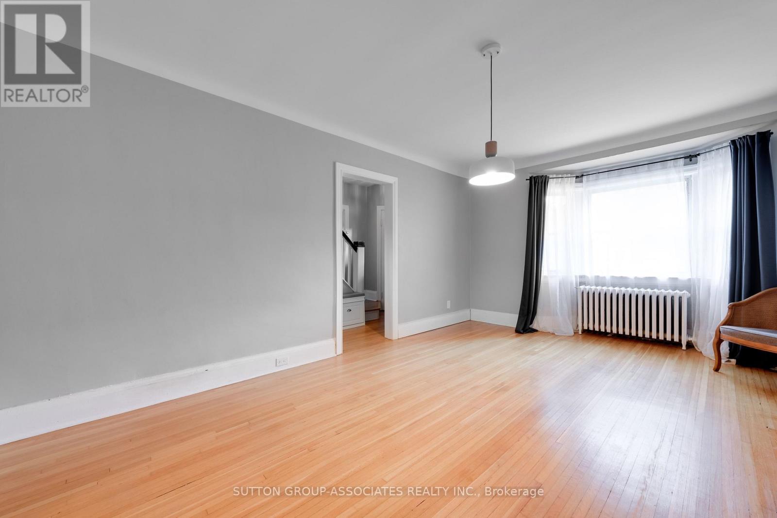 76 St Annes Road, Toronto, Ontario  M6J 3J9 - Photo 6 - C13714580