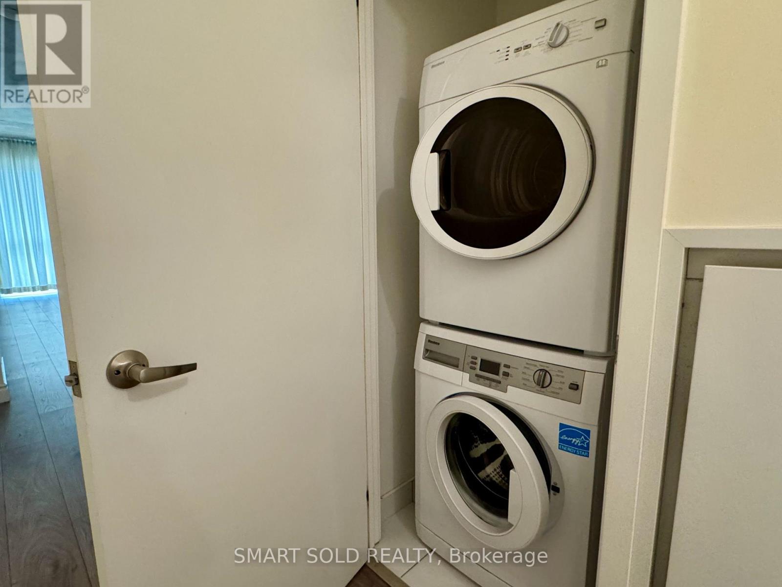 1007 - 210 Simcoe Street, Toronto, Ontario  M5T 0A9 - Photo 12 - C13714614