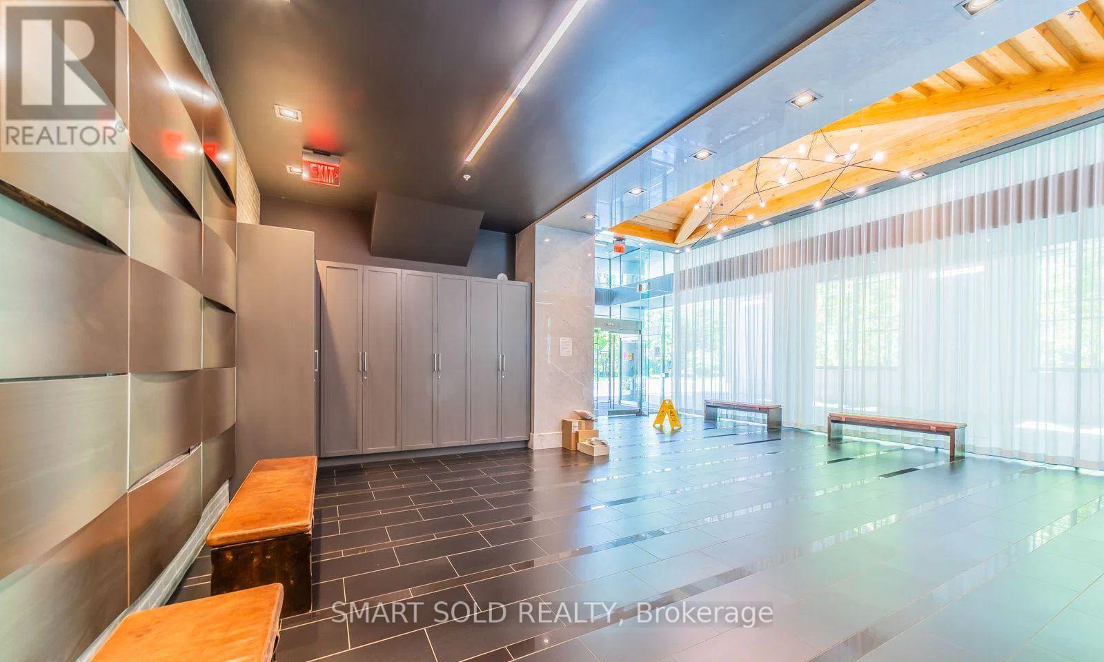 1007 - 210 Simcoe Street, Toronto, Ontario  M5T 0A9 - Photo 2 - C13714614