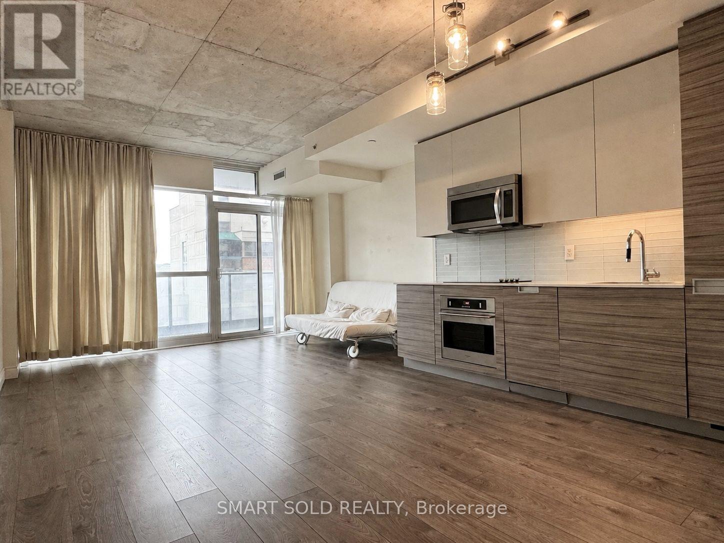 1007 - 210 Simcoe Street, Toronto, Ontario  M5T 0A9 - Photo 3 - C13714614