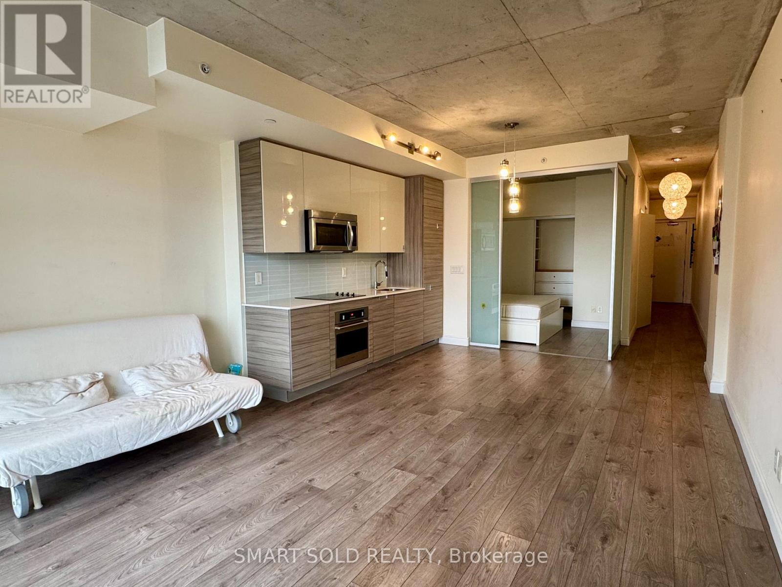 1007 - 210 Simcoe Street, Toronto, Ontario  M5T 0A9 - Photo 4 - C13714614