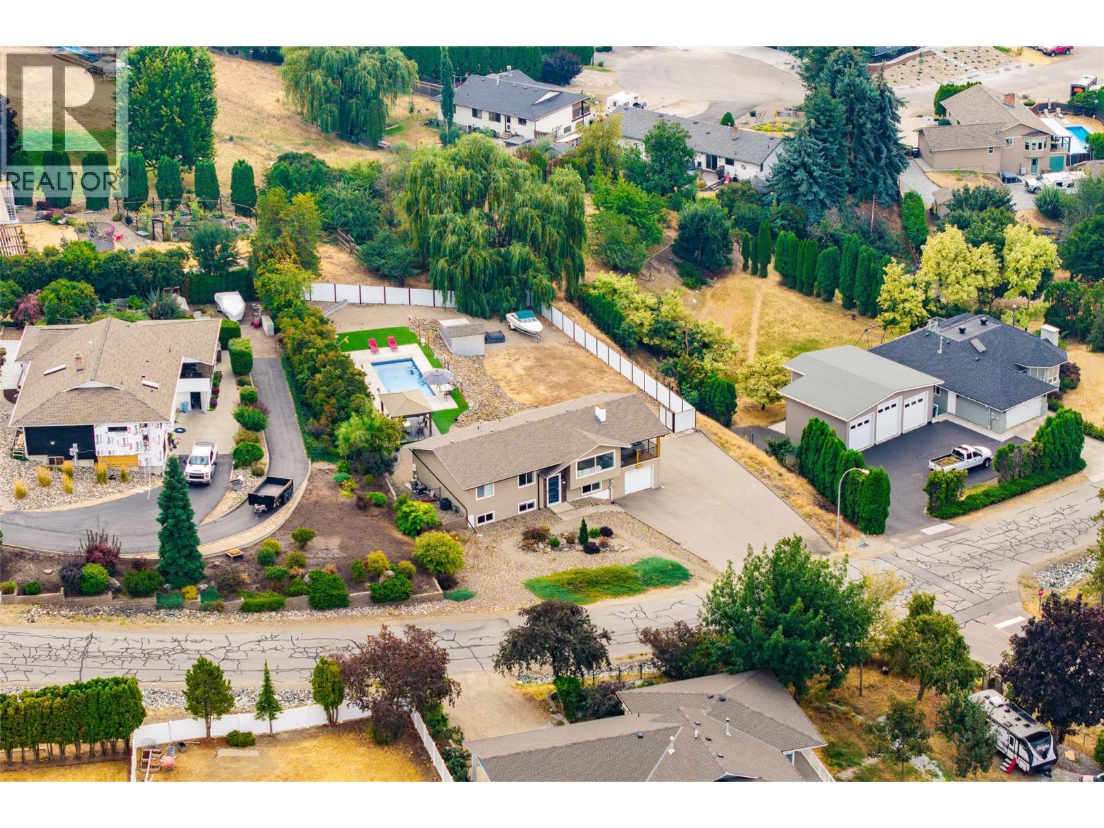 431 Upland Drive, Coldstream, British Columbia  V1B 2X7 - Photo 1 - 10398683