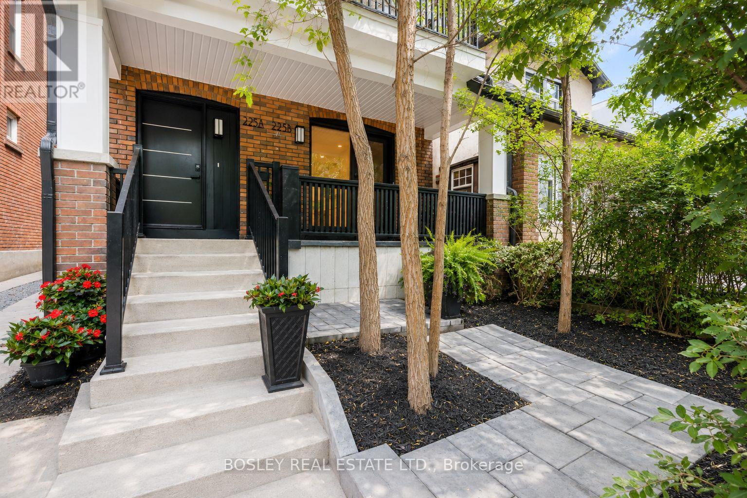 A - 225 Gainsborough Road, Toronto, Ontario  M4L 3C7 - Photo 2 - E13714424