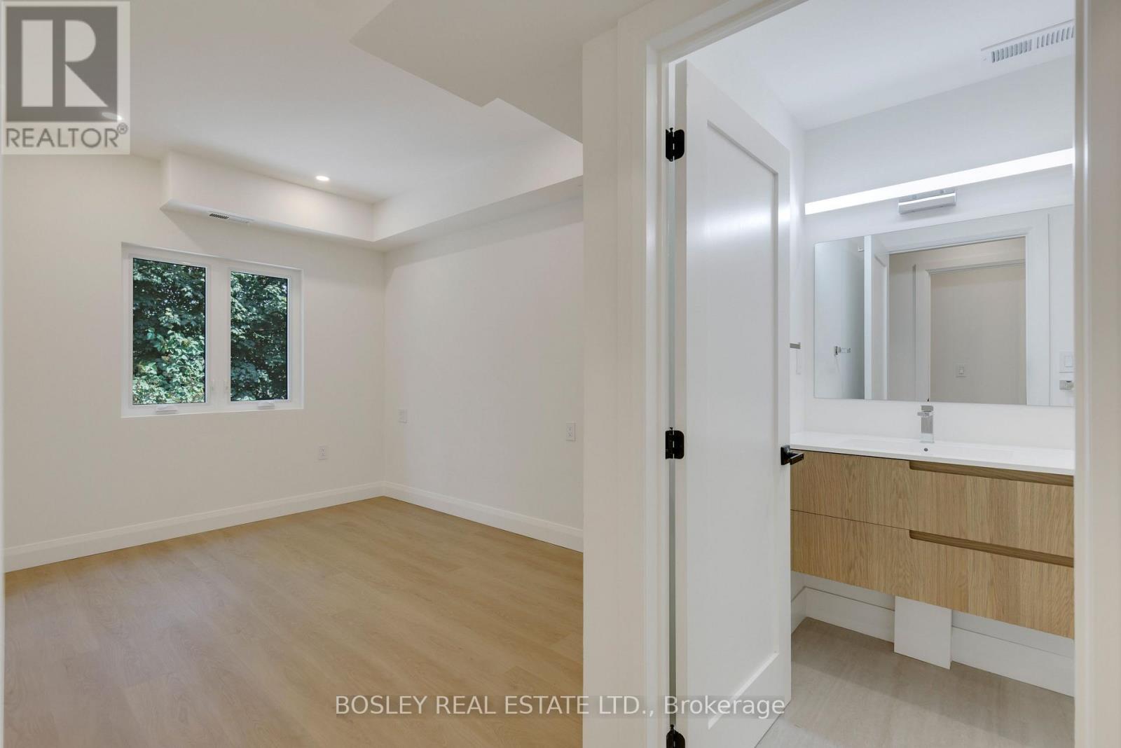 A - 225 Gainsborough Road, Toronto, Ontario  M4L 3C7 - Photo 28 - E13714424