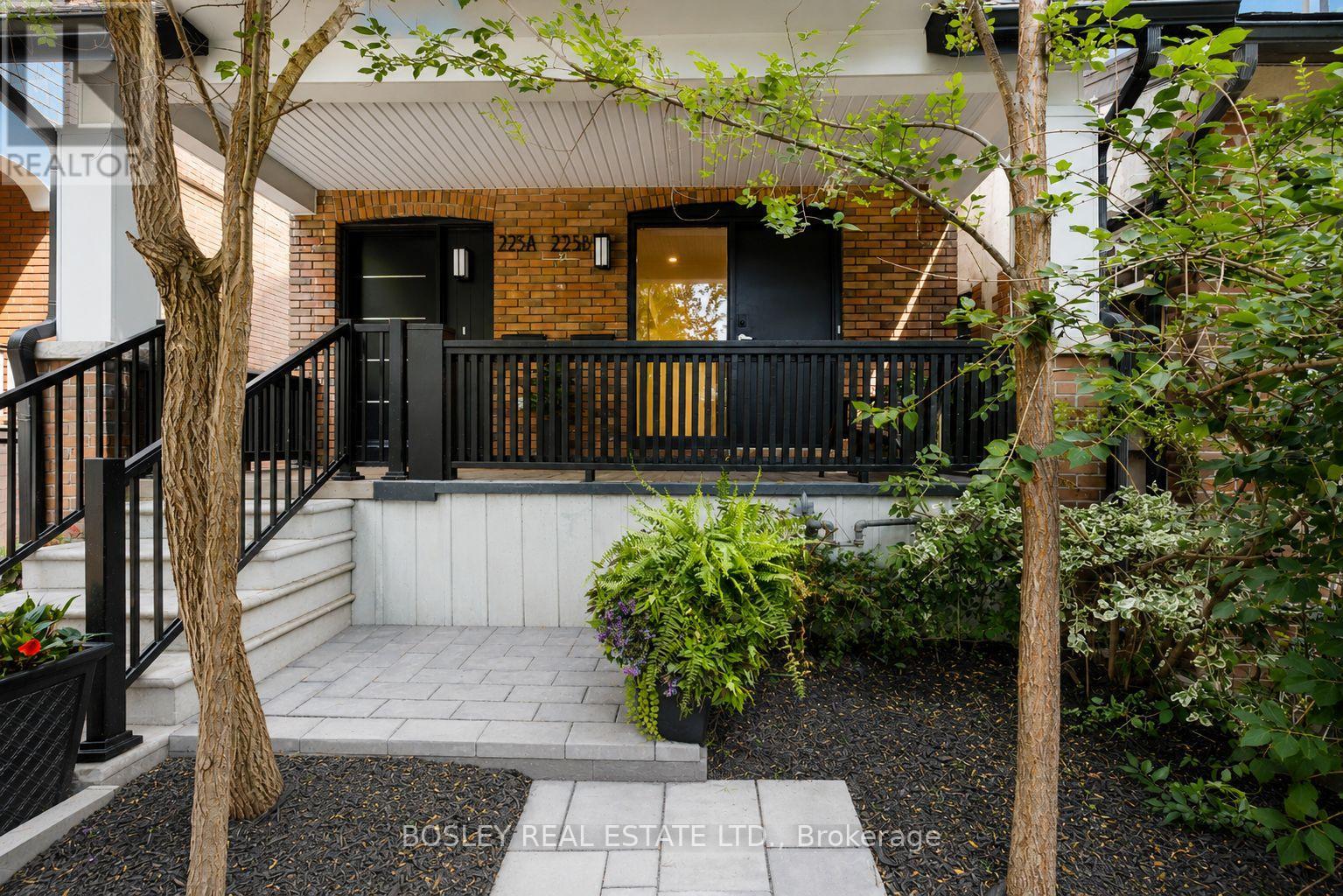 A - 225 Gainsborough Road, Toronto, Ontario  M4L 3C7 - Photo 3 - E13714424