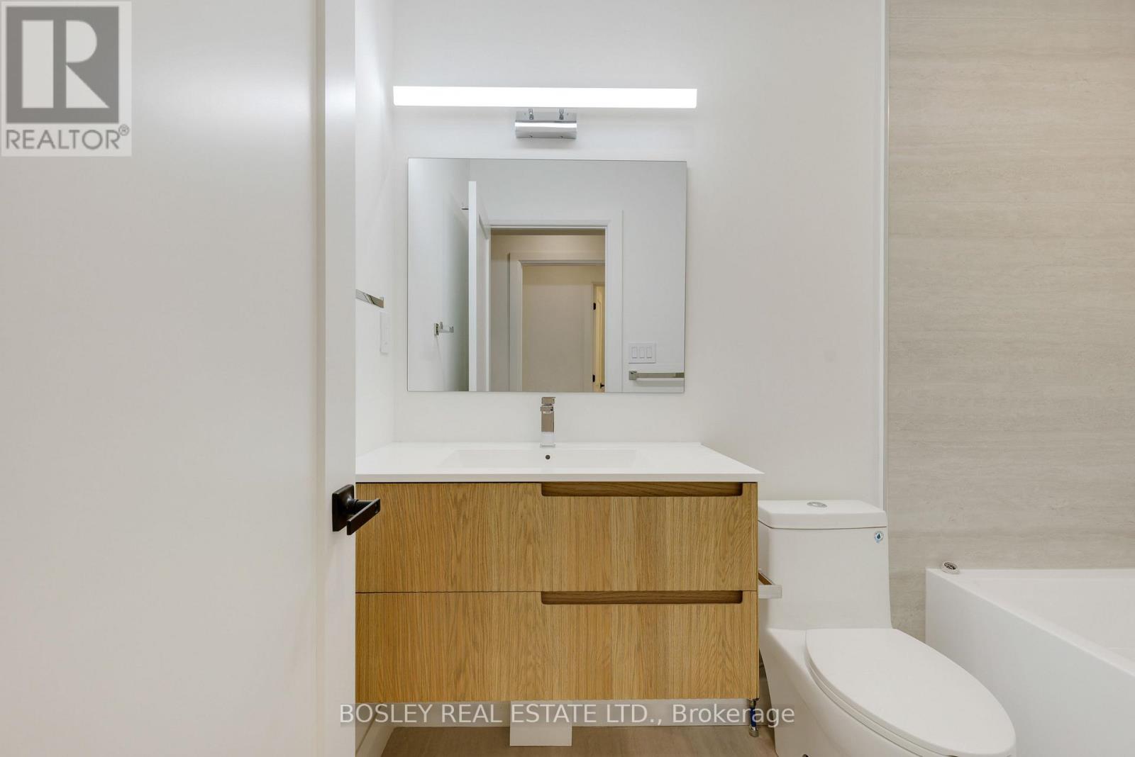 A - 225 Gainsborough Road, Toronto, Ontario  M4L 3C7 - Photo 31 - E13714424