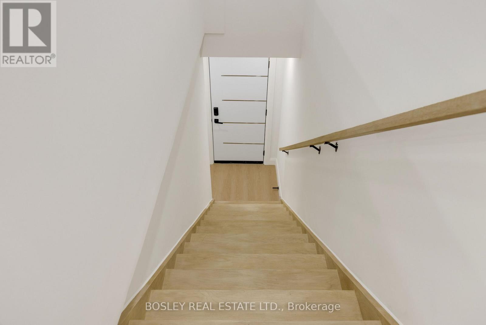 A - 225 Gainsborough Road, Toronto, Ontario  M4L 3C7 - Photo 36 - E13714424