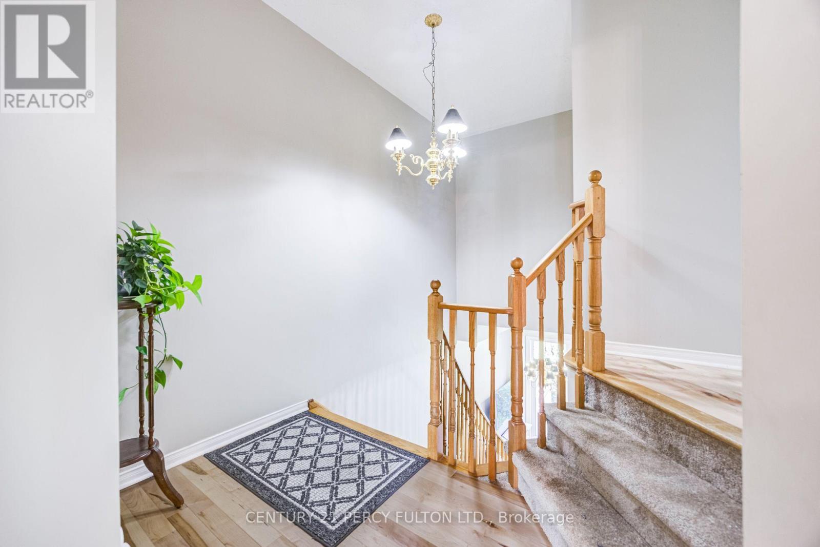 1990 Treetop Way, Pickering, Ontario  L1V 7C8 - Photo 20 - E13714546
