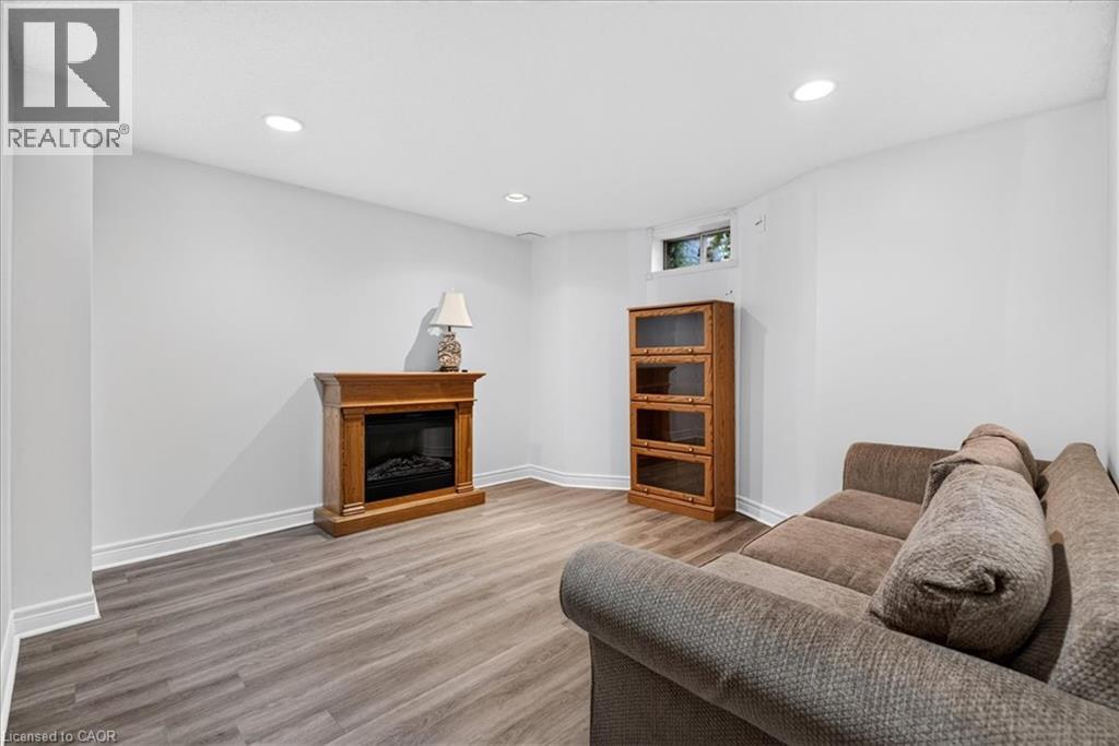 52 Sunvale Place, Stoney Creek, Ontario  L8E 4Z7 - Photo 29 - 40858267