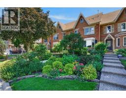 52 SUNVALE Place, Stoney Creek, Ontario