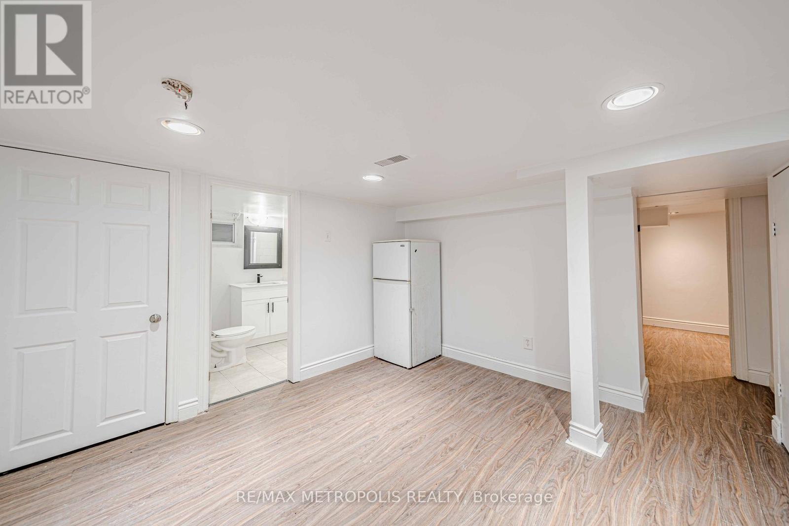 240 Division Street, Oshawa, Ontario  L1G 5M5 - Photo 16 - E13714634