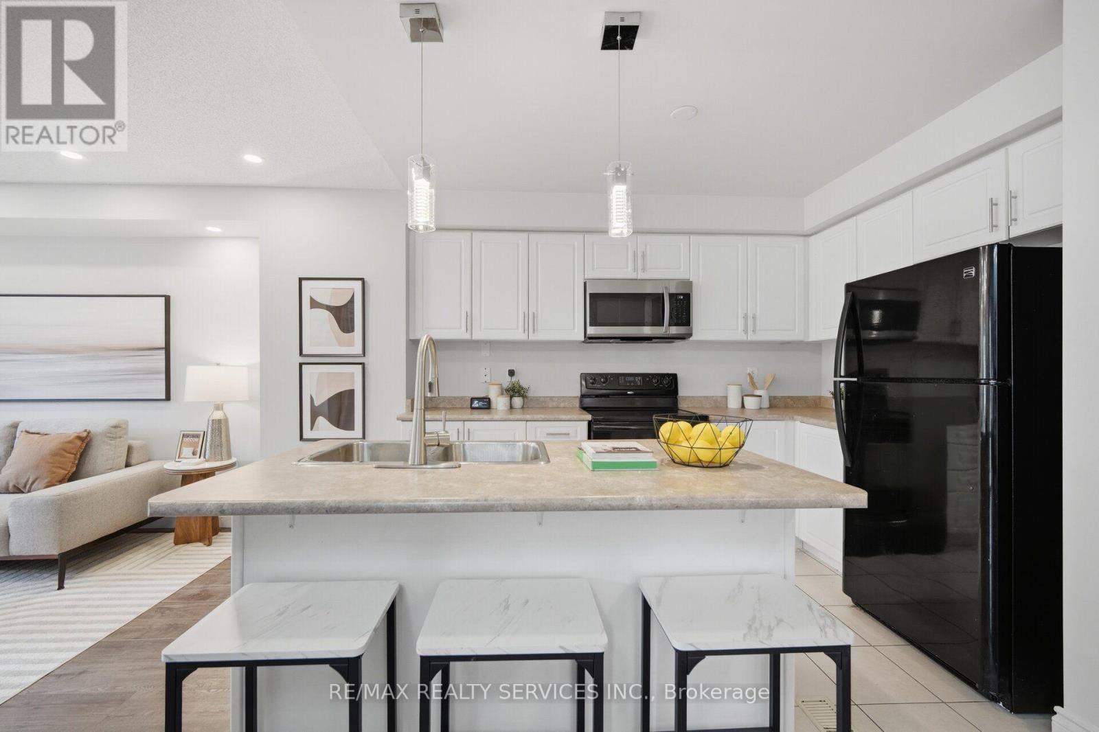 23 Clowes Street, Ajax, Ontario  L1Z 0K9 - Photo 15 - E13714684