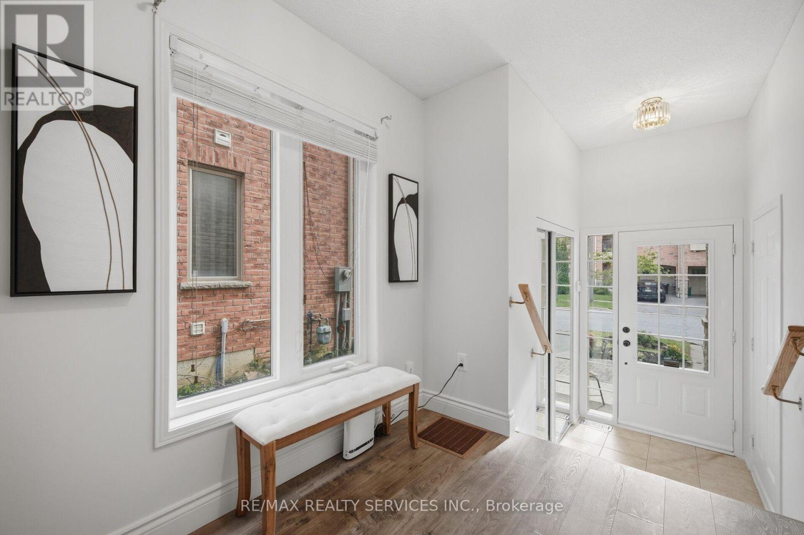 23 Clowes Street, Ajax, Ontario  L1Z 0K9 - Photo 8 - E13714684