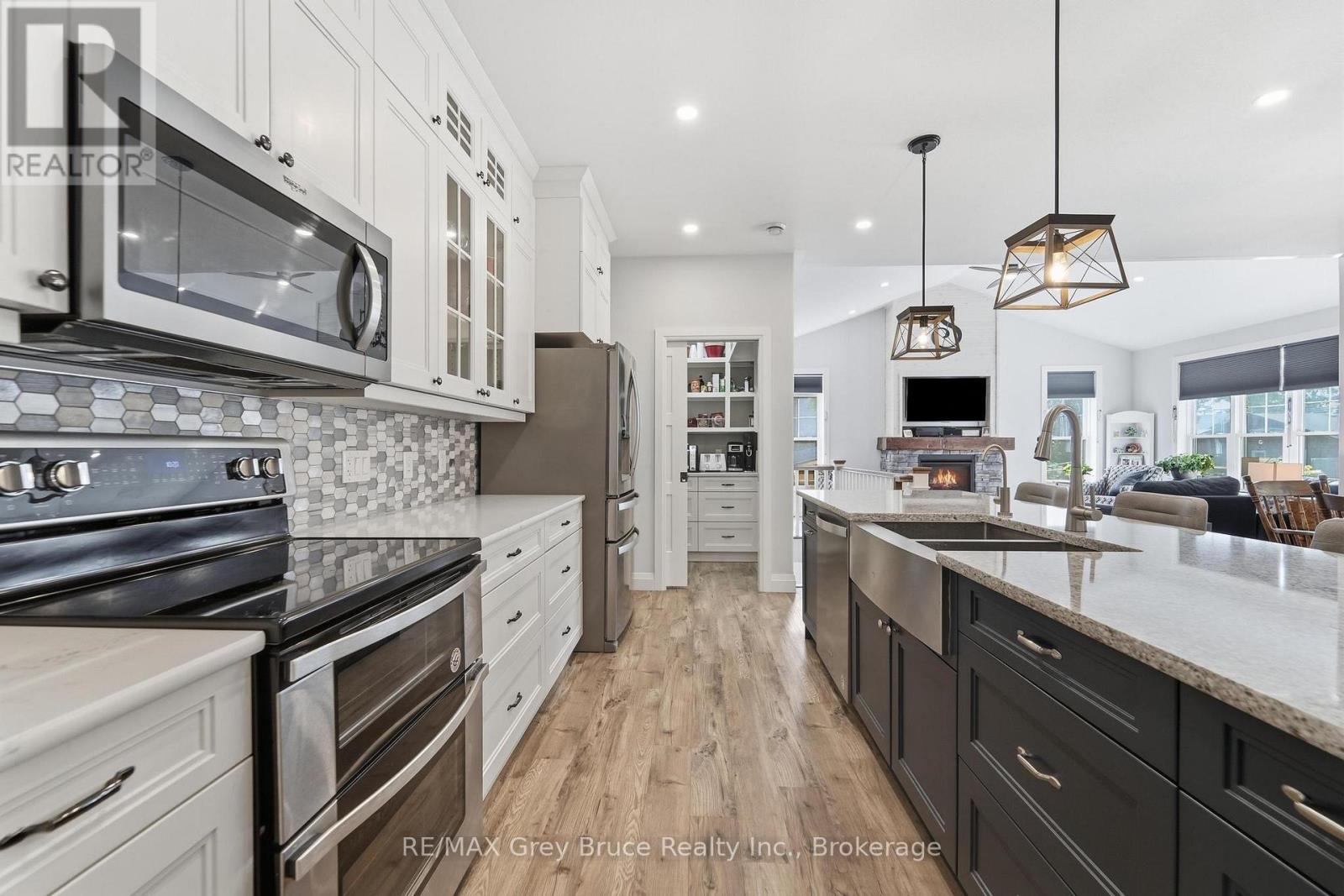 59 4th Street N, Arran-Elderslie, Ontario N0G 1L0 - Photo 12 - X13714480