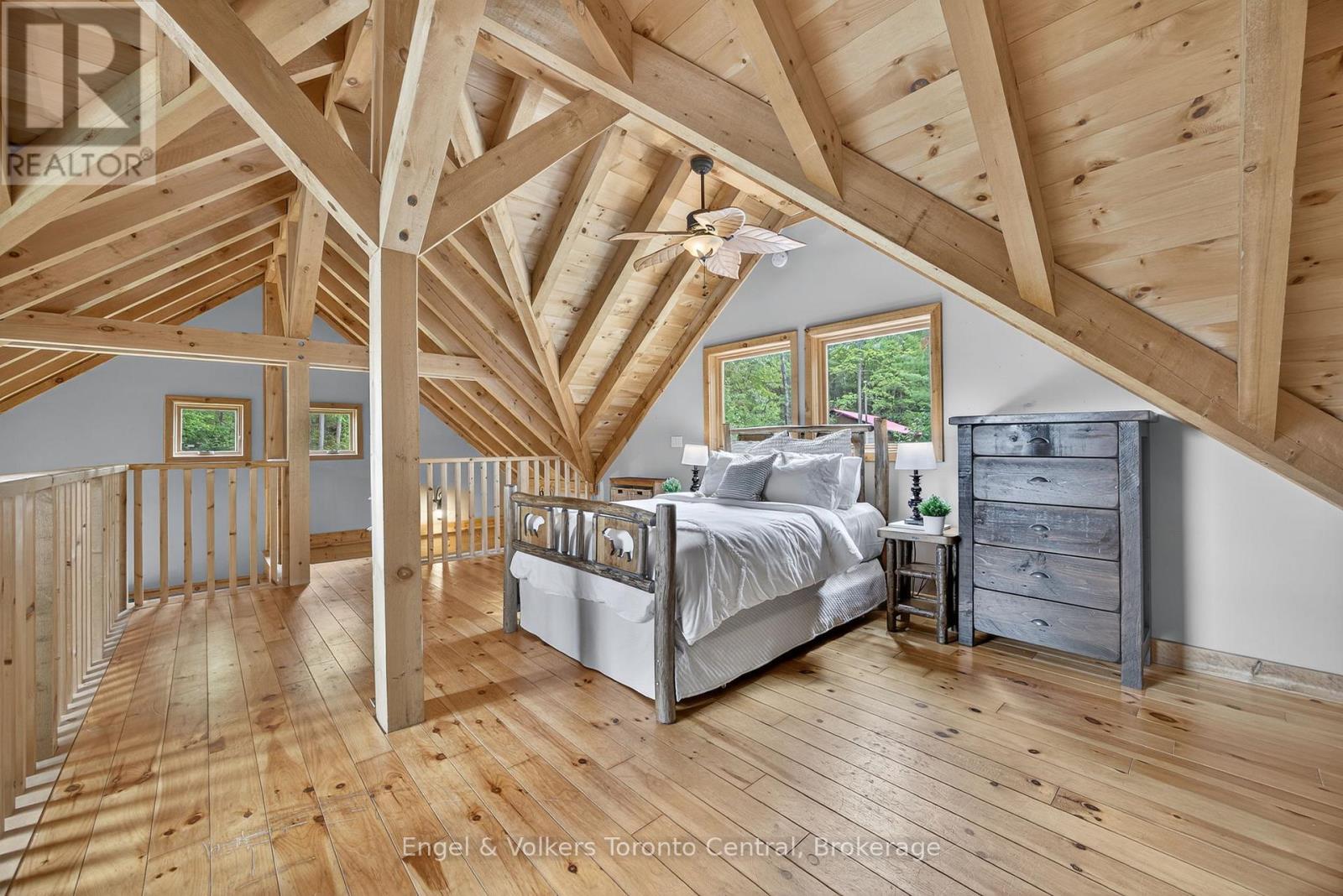 1042 Amanda Lane, Gravenhurst, Ontario  P1P 1R3 - Photo 4 - X13714670