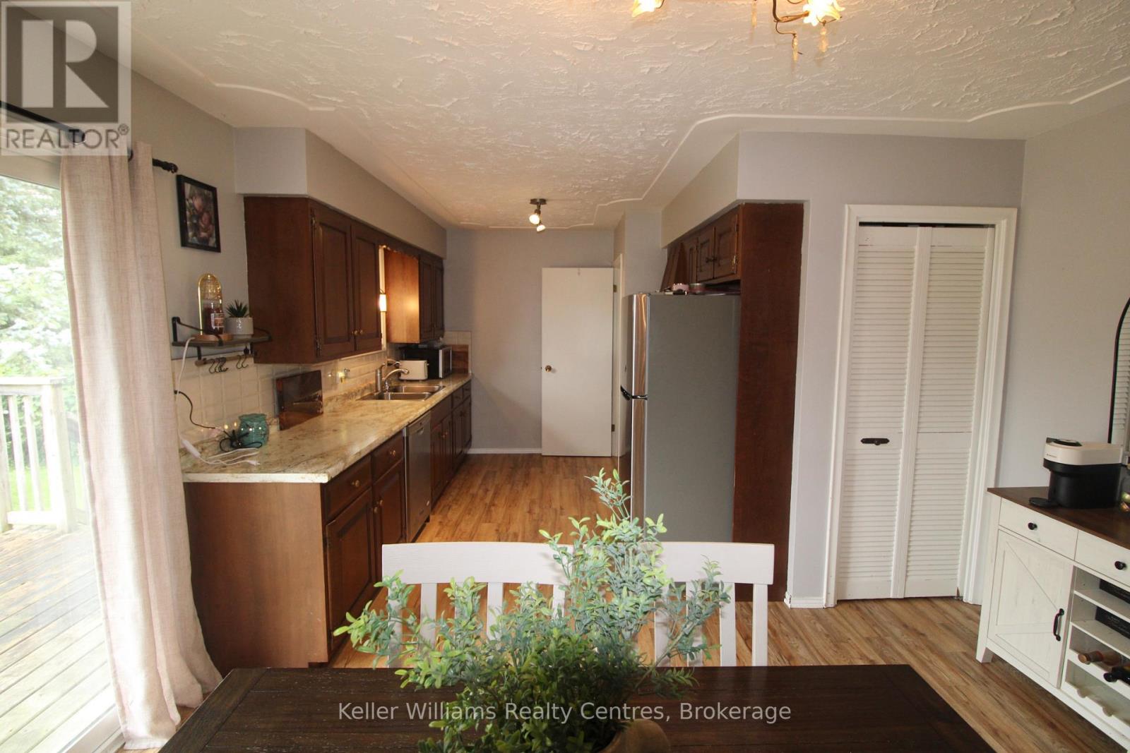 72 3rd Street, Hanover, Ontario  N4N 3H9 - Photo 13 - X13714680