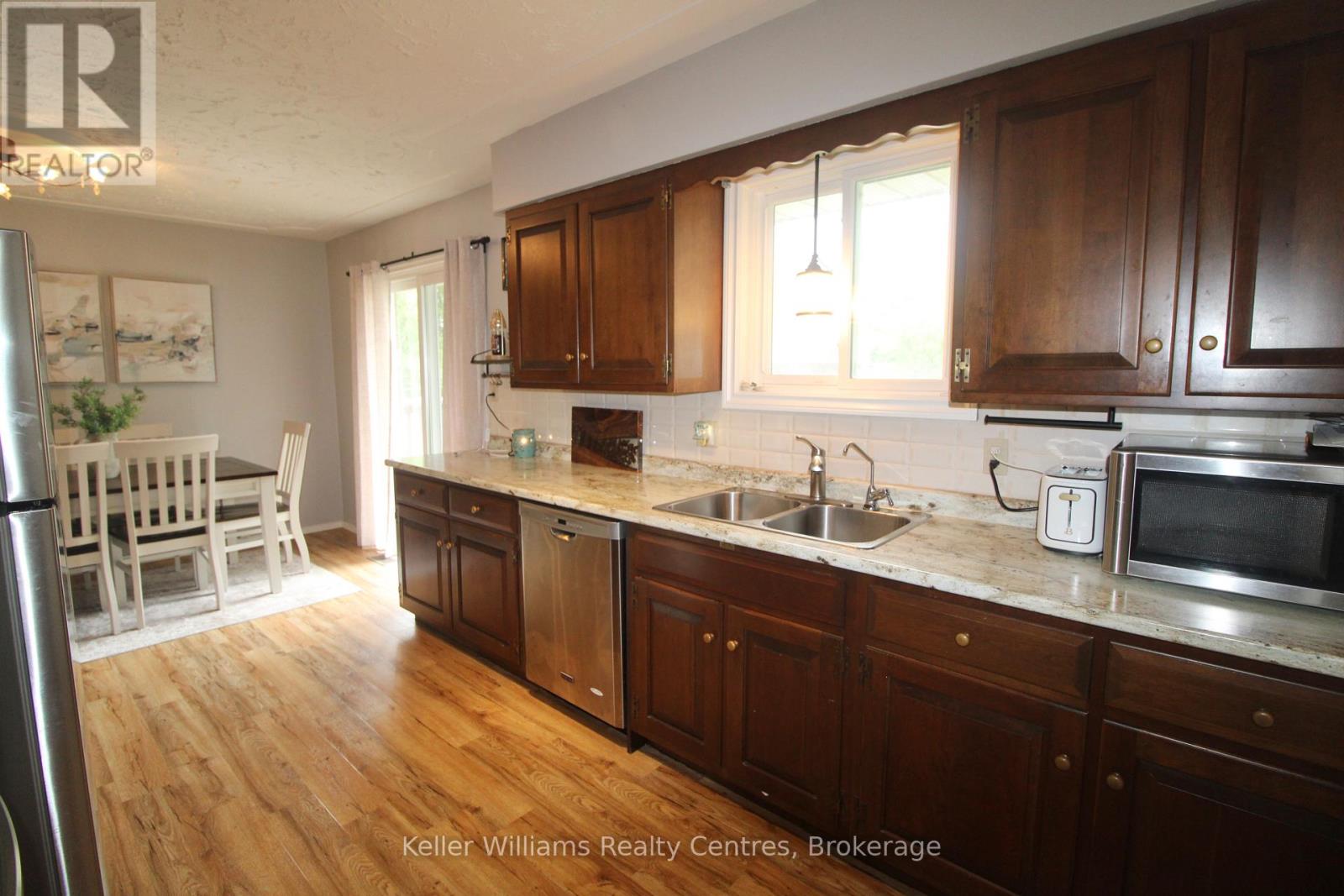 72 3rd Street, Hanover, Ontario  N4N 3H9 - Photo 14 - X13714680