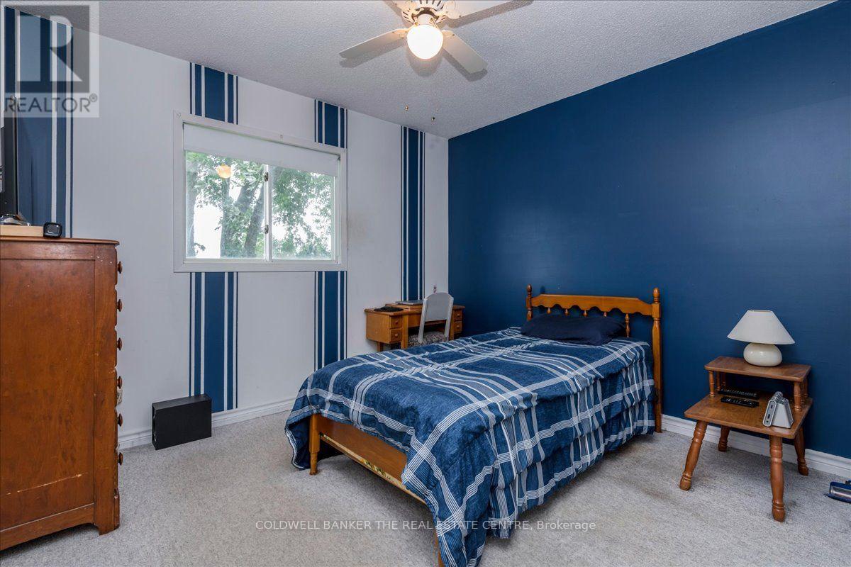 2593 Lawrence Avenue, Innisfil, Ontario  L9S 1C7 - Photo 18 - N13714510