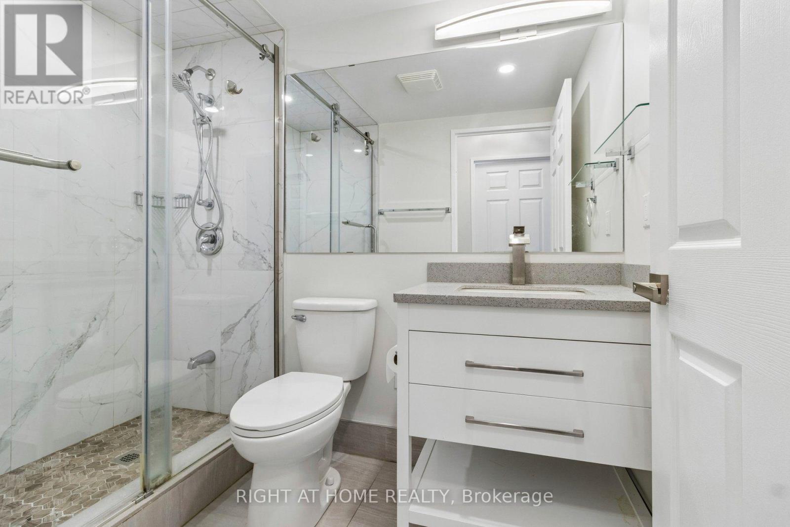 106 - 7398 Yonge Street, Vaughan, Ontario  L4J 8J2 - Photo 13 - N13714548