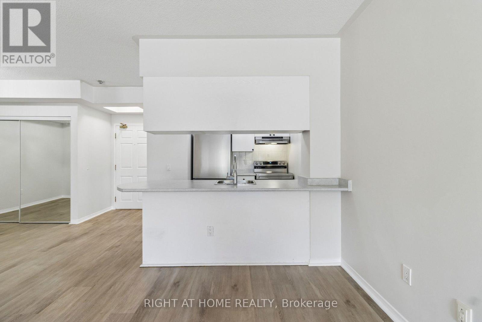 106 - 7398 Yonge Street, Vaughan, Ontario  L4J 8J2 - Photo 16 - N13714548