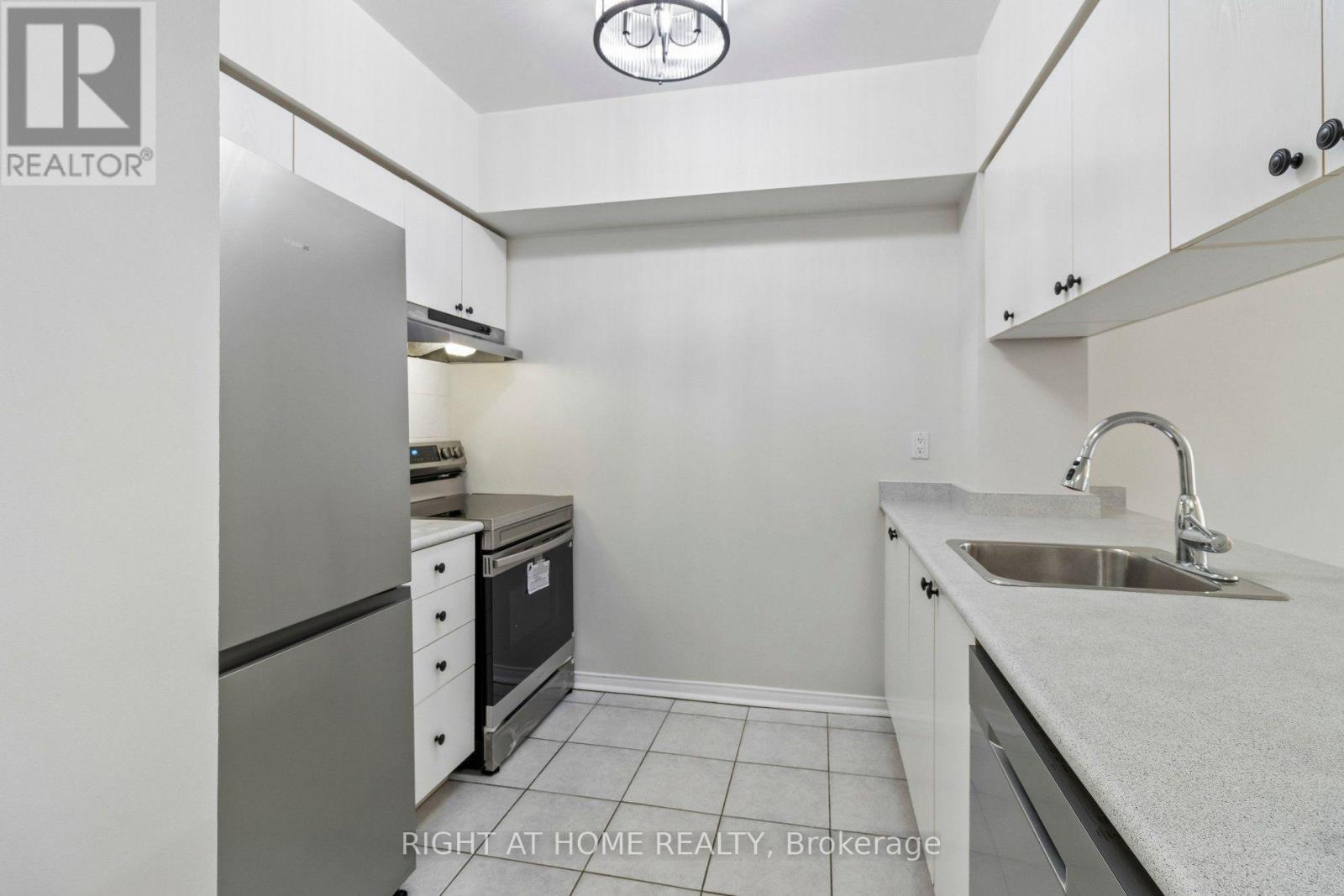 106 - 7398 Yonge Street, Vaughan, Ontario  L4J 8J2 - Photo 18 - N13714548