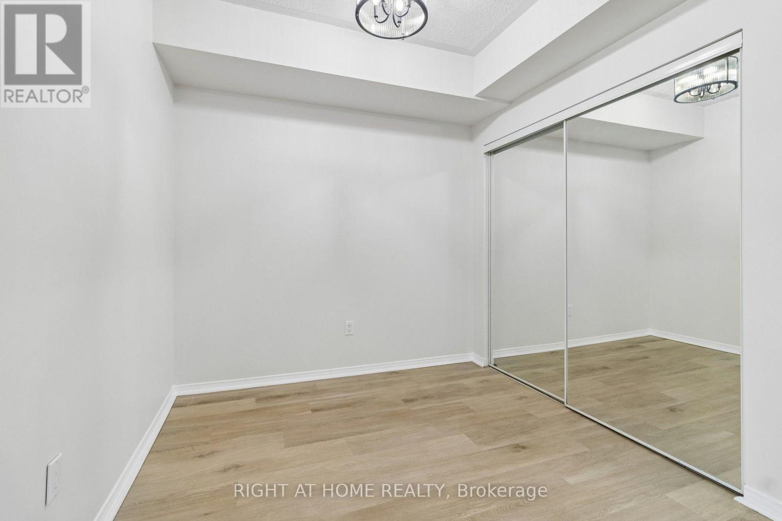 106 - 7398 Yonge Street, Vaughan, Ontario  L4J 8J2 - Photo 22 - N13714548