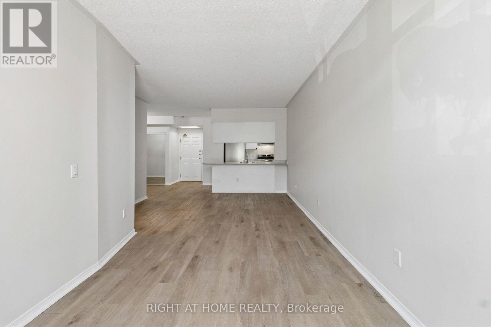 106 - 7398 Yonge Street, Vaughan, Ontario  L4J 8J2 - Photo 6 - N13714548