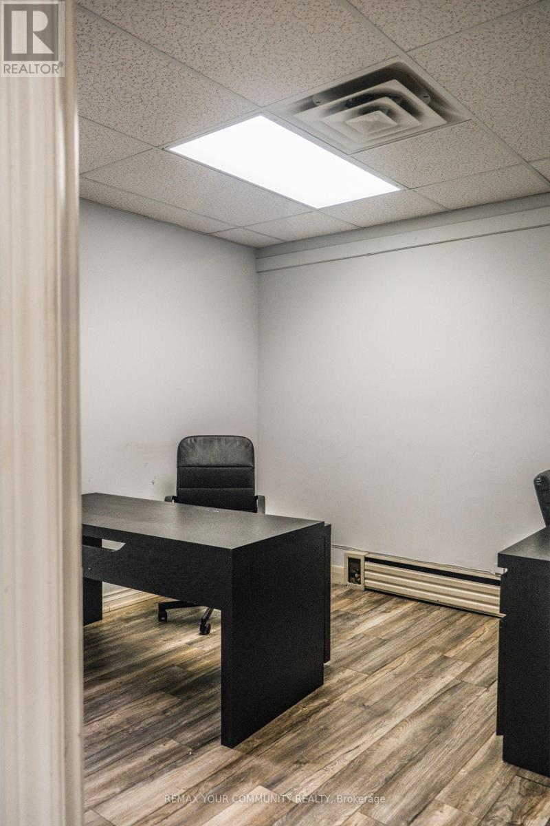 207 - 10212 Yonge Street, Richmond Hill, Ontario  L4C 3B6 - Photo 4 - N13714650