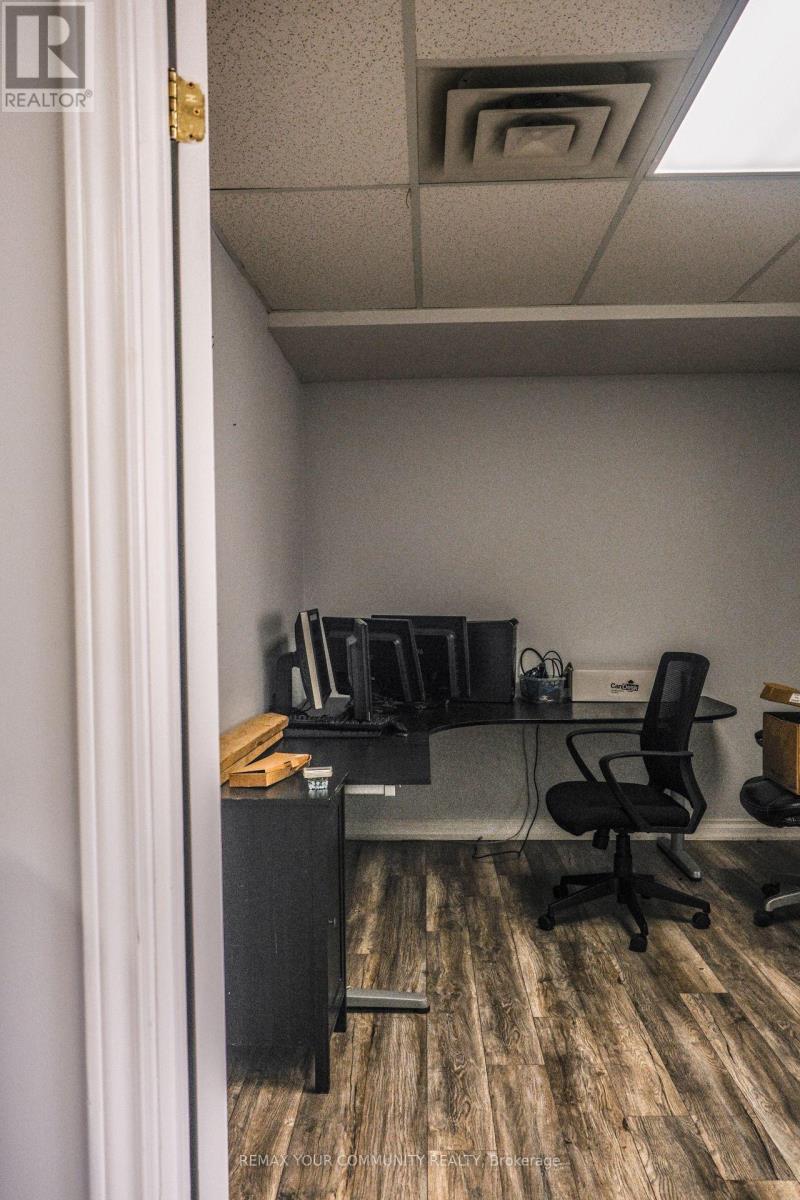 207 - 10212 Yonge Street, Richmond Hill, Ontario  L4C 3B6 - Photo 6 - N13714650